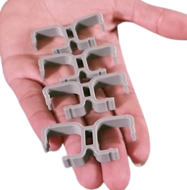 The 4 clips are supplied